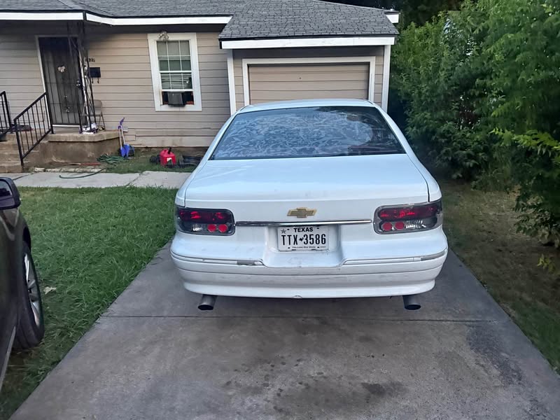 1995 Chevrolet Caprice - Sedan 4D