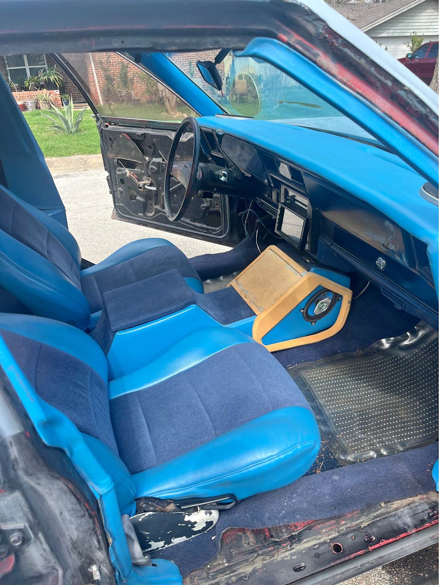 1977 Chevrolet Caprice - Sedan 4D