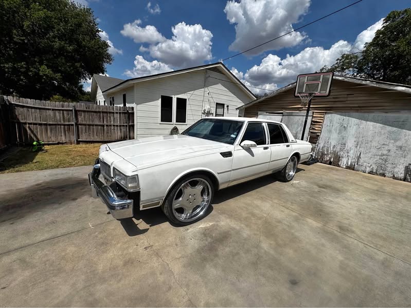 1986 Chevrolet Caprice - Sedan 4D