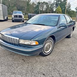 1995 Chevrolet  Caprice LS Sedan 4D