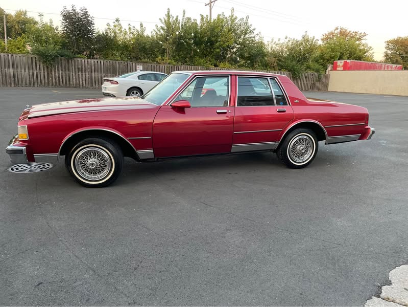 1989 Chevrolet Caprice Classic - LS Sedan 4D