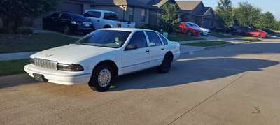1995 Chevrolet Caprice Classic - Sedan 4D