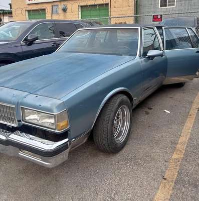 1989 Chevrolet Caprice - Classic Sedan 4D