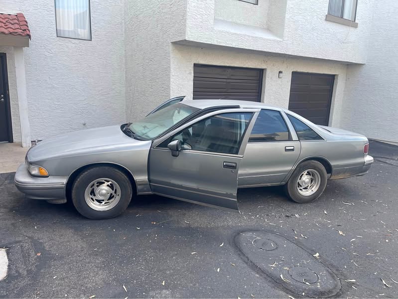 1994 Chevrolet Caprice Classic - Sedan 4D