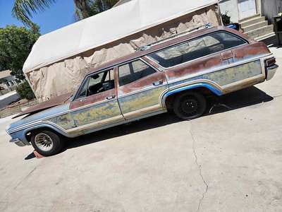1966 Chevrolet Caprice - Wagon 4D