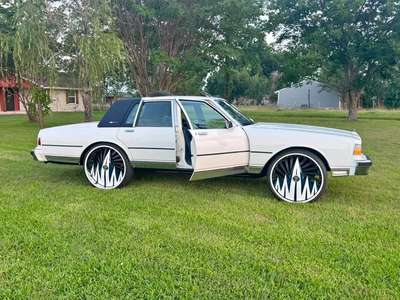 1989 Chevrolet Caprice Classic - Sedan 4D