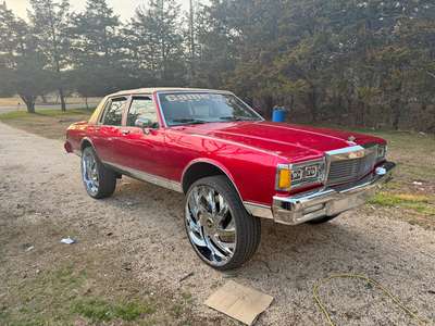 1984 Chevrolet Caprice Classic - Sedan 4D