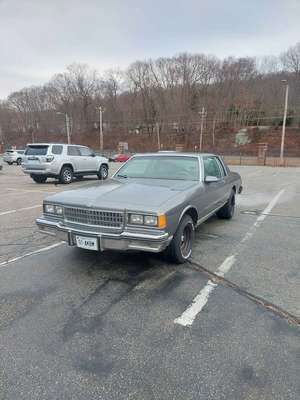 1986 Chevrolet Caprice Classic - 2dr