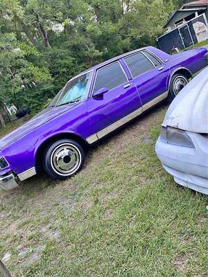 1987 Chevrolet Caprice Classic - Sedan 4D