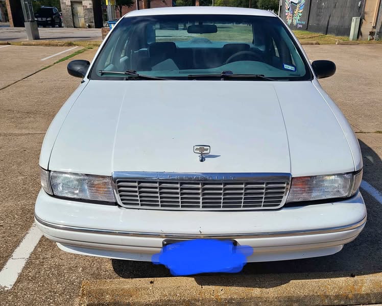 1995 Chevrolet Caprice Classic - Sedan 4D