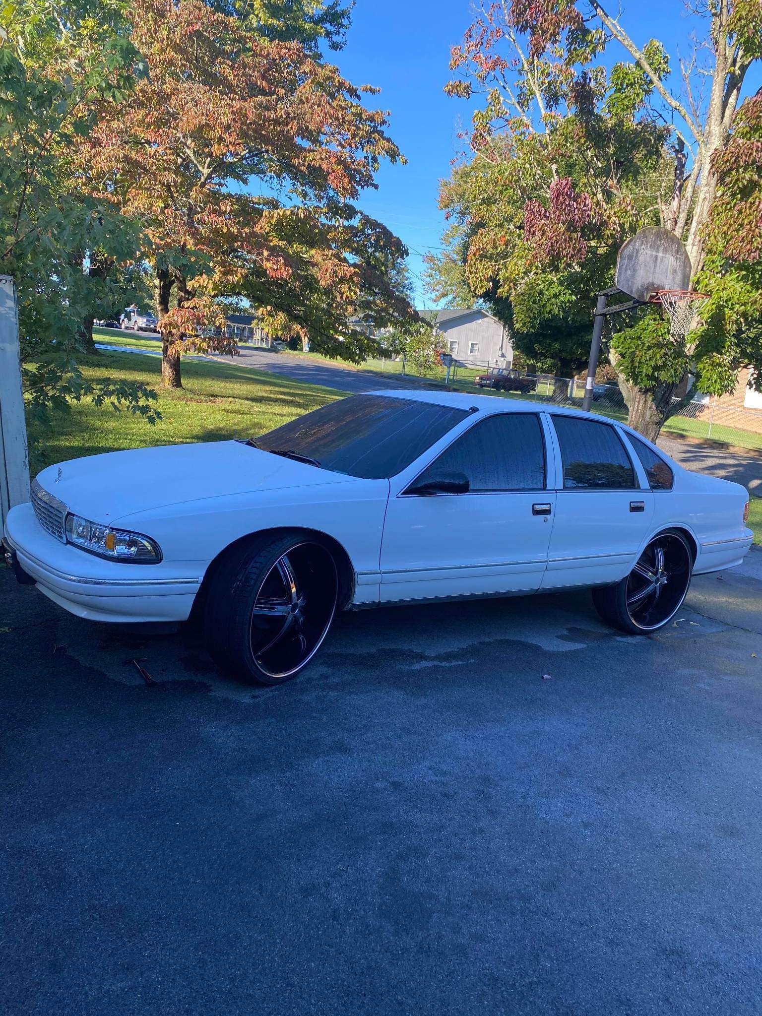 1996 Chevrolet Caprice Classic - Wagon 4D