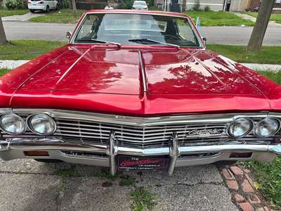 1966 Chevrolet Caprice - Classic Sedan 4D