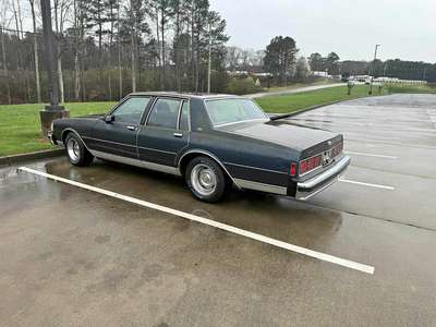 1987 Chevrolet Caprice Classic - Sedan 4D