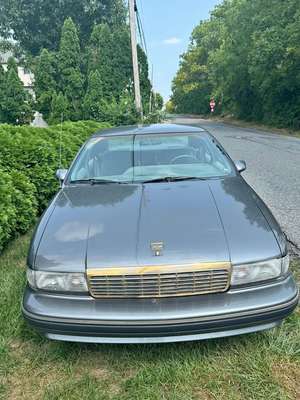 1991 Chevrolet Caprice Classic - Sedan 4D
