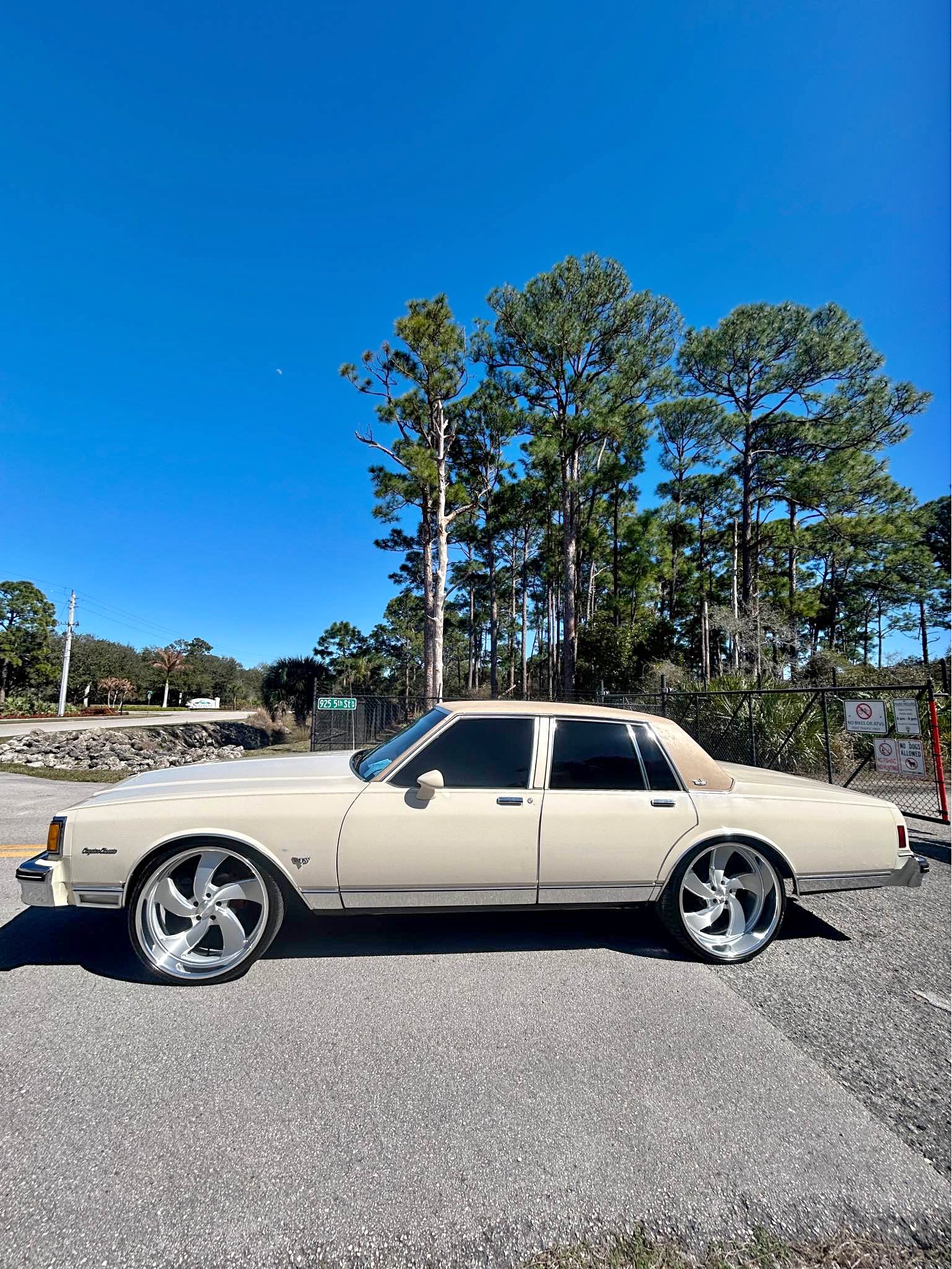 1985 Chevrolet Caprice Classic - LS Sedan 4D