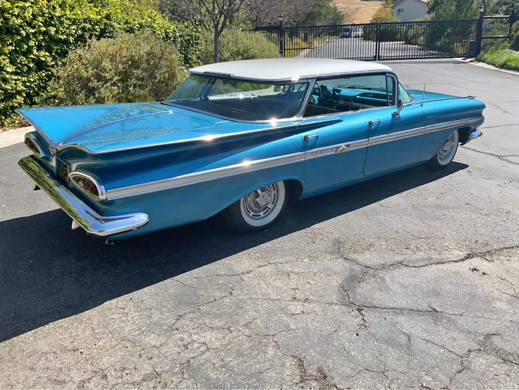 1959 Chevrolet Impala - SS Sedan 4D