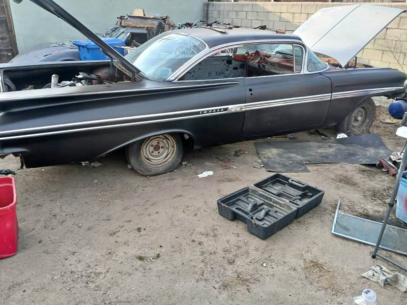 1959 Chevrolet Impala - Sedan 4D