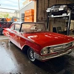 1960 Chevrolet Impala - Sedan 4D