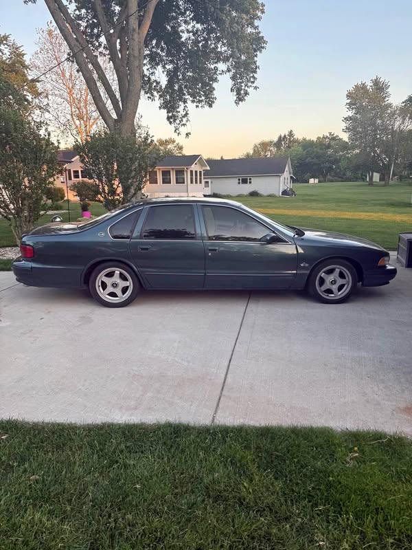 1995 Chevrolet Impala - SS Sedan 4D