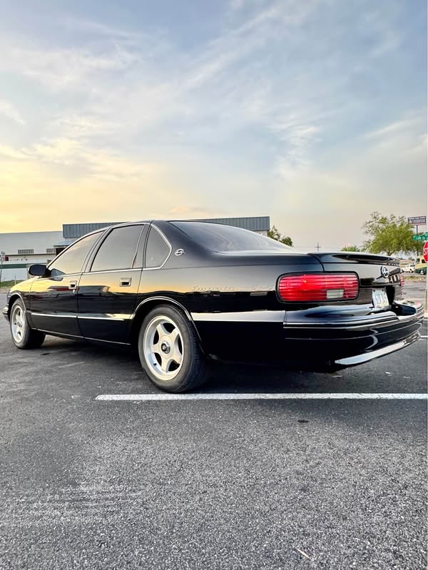 1995 Chevrolet Impala - SS Sedan 4D