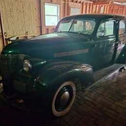1937 Chevrolet master deluxe