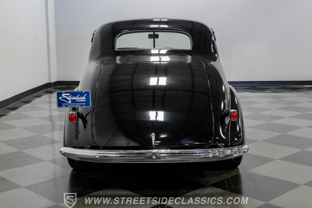 1937 Chevrolet Master Deluxe Business Coupe
