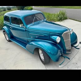 1937 Chevrolet master deluxe 2 door sedan