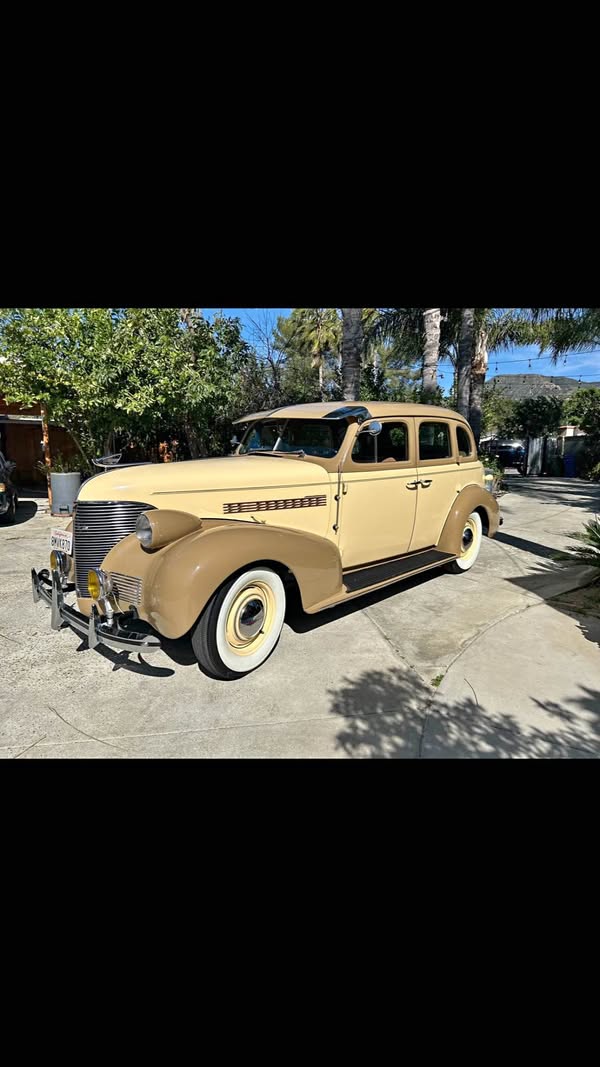 1939 Chevrolet Master Deluxe