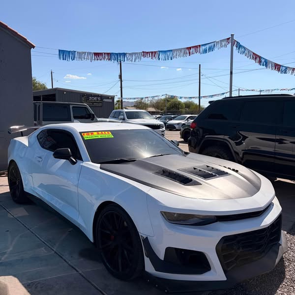 2017 Chevrolet SS - COUPE 2D