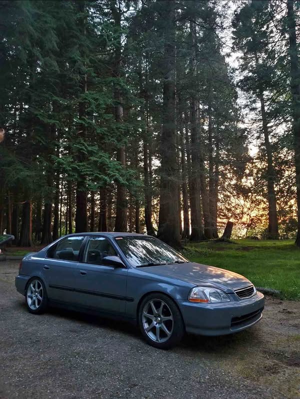 1998 Honda Civic - DX Sedan 4D