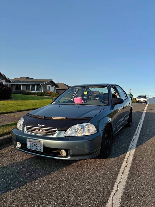 1997 Honda Civic - DX Sedan 4D