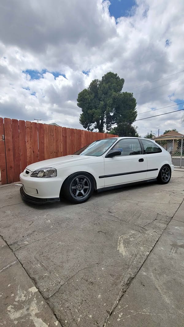 2000 Honda Civic - CX Hatchback 2D
