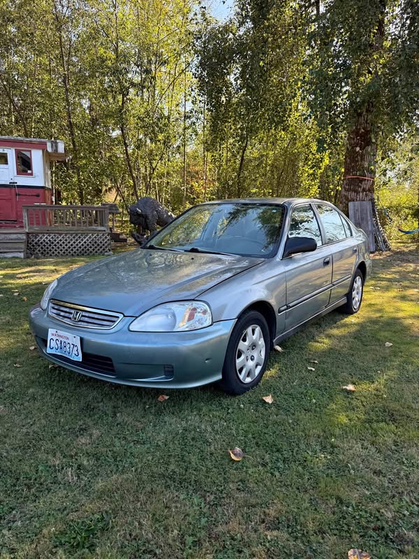 2000 Honda Civic - LX Sedan 4D