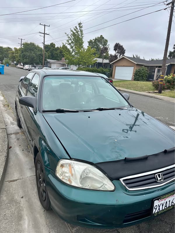 2000 Honda Civic - LX Sedan 4D