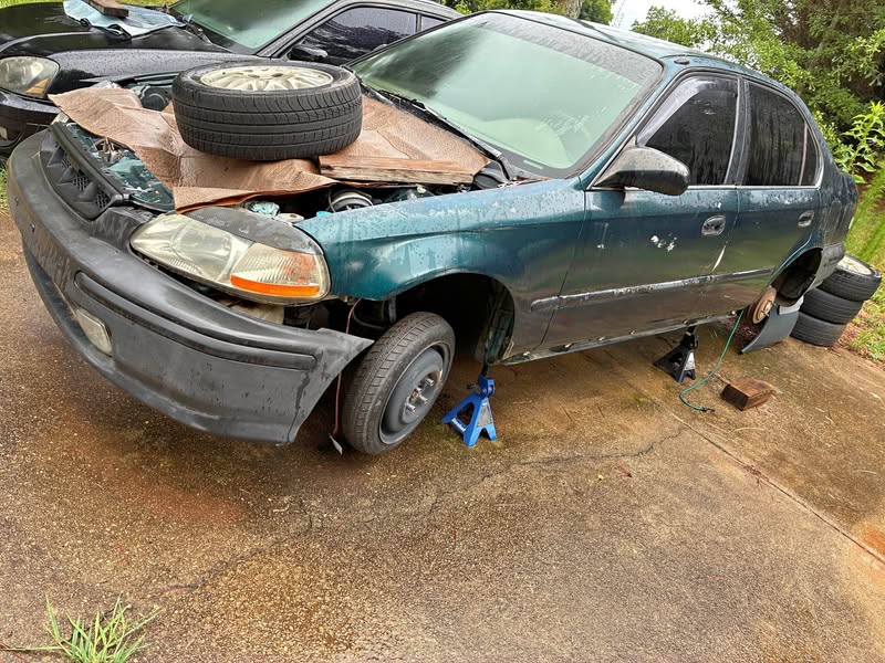 1998 Honda Civic - DX Sedan 4D