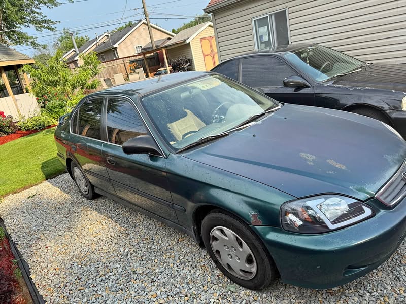 2000 Honda Civic - LX Sedan 4D