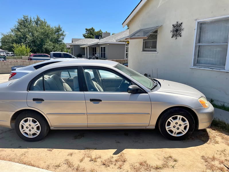 2001 Honda Civic - LX Sedan 4D