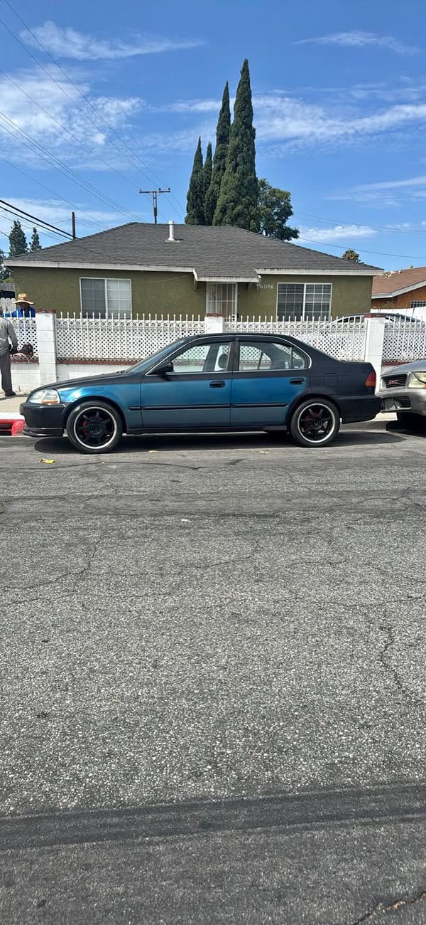 1998 Honda Civic - LX Sedan 4D