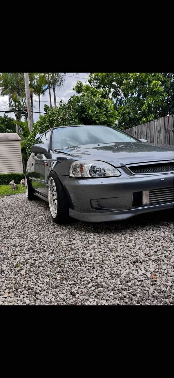 2000 Honda Civic - DX Hatchback 2D