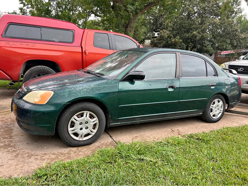 2001 Honda Civic - LX Sedan 4D