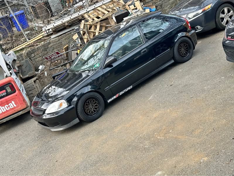 2000 Honda Civic - DX Hatchback 2D
