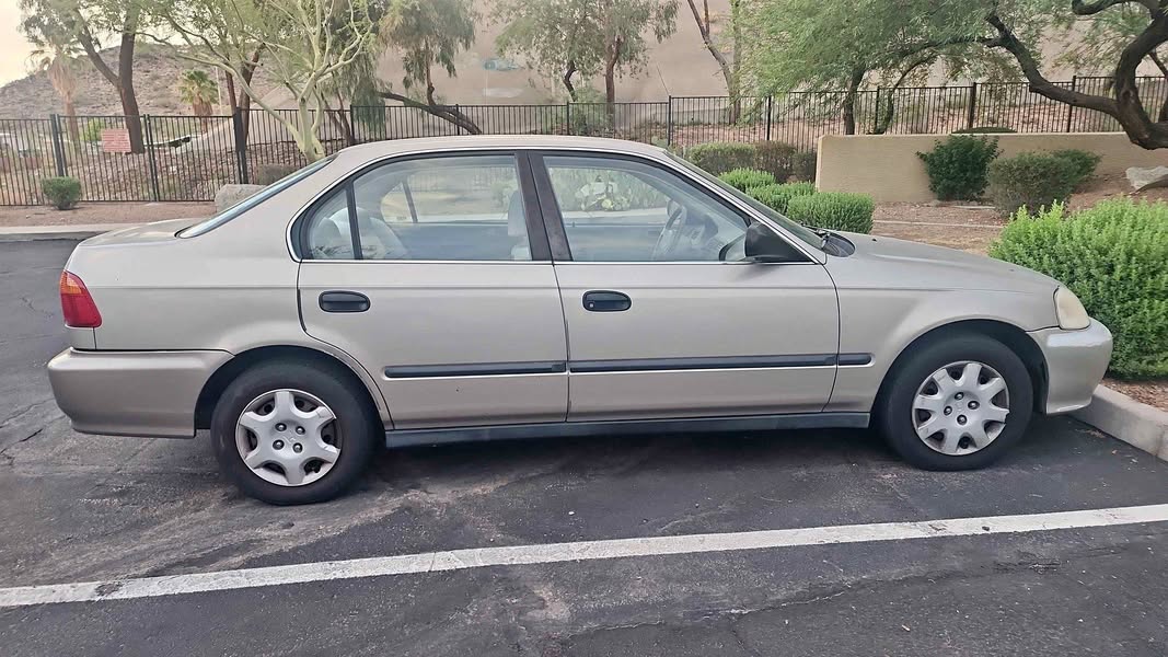 2000 Honda Civic - EX Sedan 4D