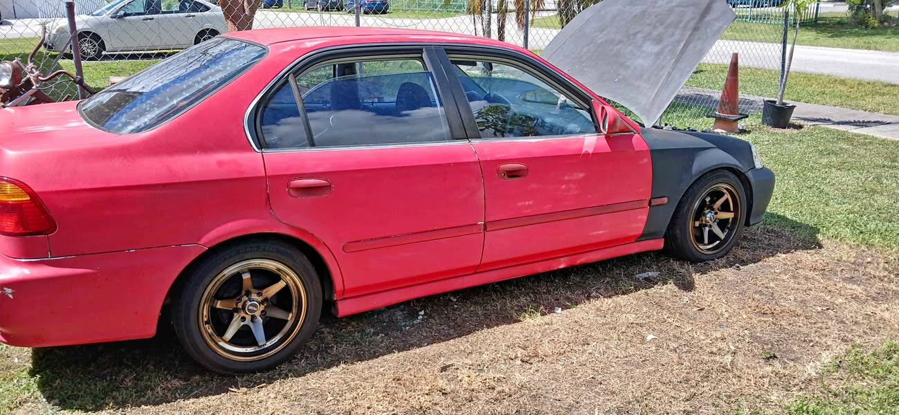 1999 Honda Civic - LX Sedan 4D
