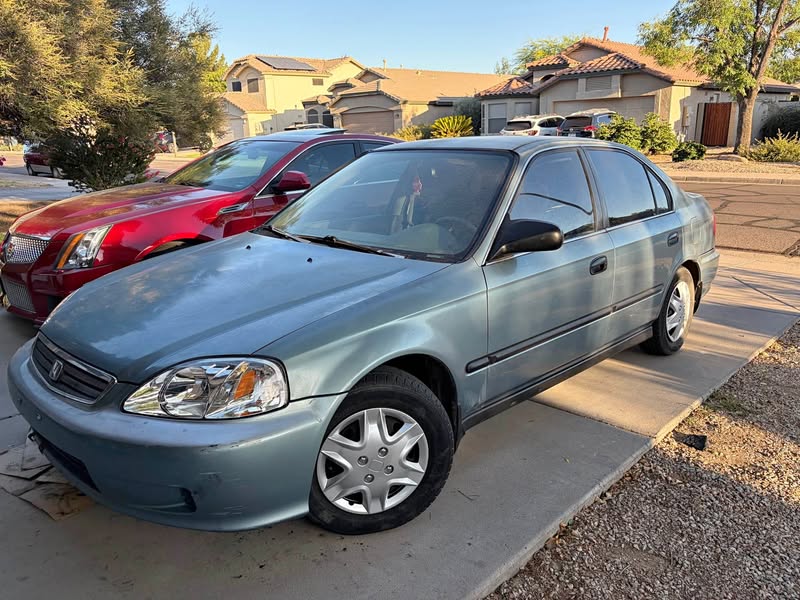 2000 Honda Civic - LX Sedan 4D