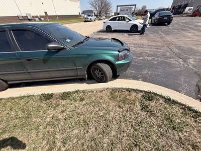 1999 Honda Civic - LX Sedan 4D