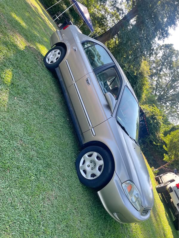 2000 Honda Civic - LX Sedan 4D