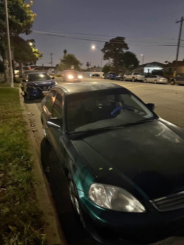 1999 Honda Civic - DX Sedan 4D