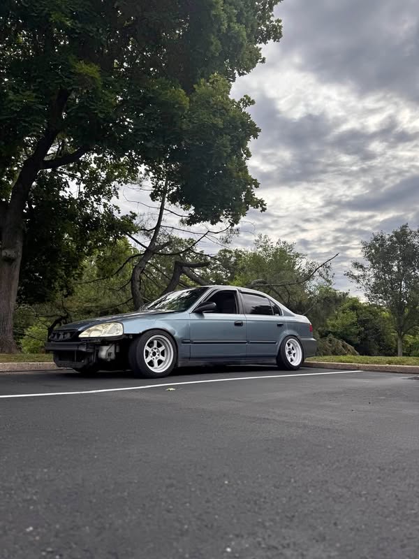 2000 Honda Civic - LX Sedan 4D
