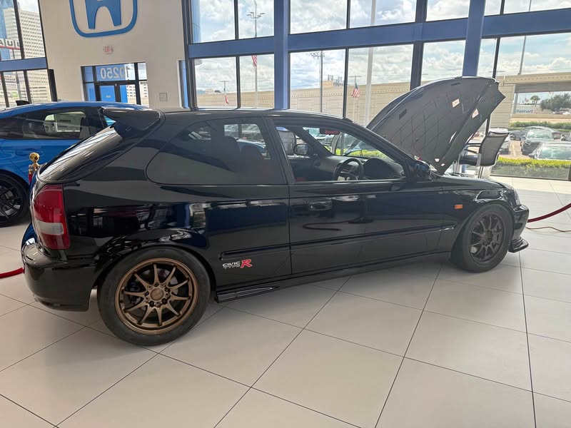 1998 Honda Civic Type R - Hatchback Sedan 4D