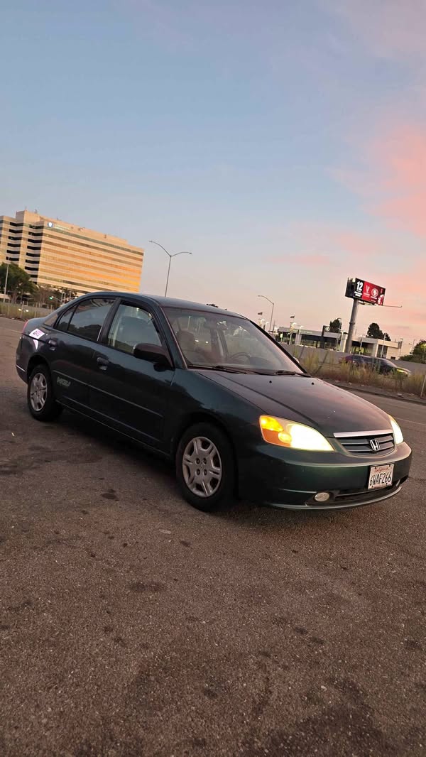 2001 Honda Civic - GX Sedan 4D